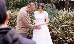 Anh xã quá yếu, vợ dù yêu nhưng vẫn thường nắc với bố chồng yêu đến có thai
